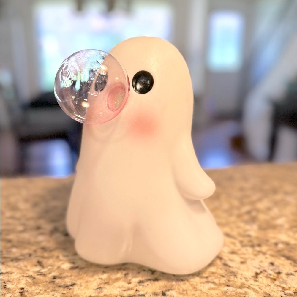 Viral TikTok Halloween Blow Mold Ghost with Bubble (set) - Picture 5 of 10